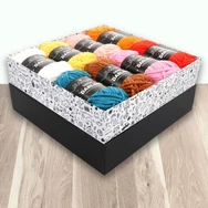 Scheepjes Little Darlin Farm Friends Yarn Pack - 8 gombolyag fonal  - 8 balls of yarn