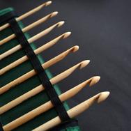 KnitPro Bamboo Tunisian Crochet Hook Set - tuniszi bambusz horgolótű készlet KnitPro Bamboo Tunisian Crochet Hook Set - tuniszi bambusz horgolótű készlet