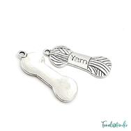Fém Charm - Yarn - Fonalgombolyag - ezüst - Metal Charm - yarn skein - silver Fém Charm - Yarn - Fonalgombolyag - ezüst - Metal Charm - yarn skein - silver