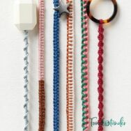 Clover Bracelet Maker - csomózott és szövött karkötő készítő szett - 03