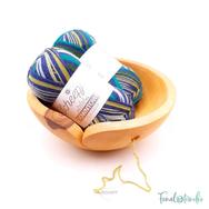 Kézműves Diófa Fonalvezető Tál - Handmade Wooden Yarn Bowl - 20cm - 04 Kézműves Diófa Fonalvezető Tál - Handmade Wooden Yarn Bowl - 20cm - 04