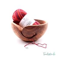 Kézműves Diófa Fonalvezető Tál - Handmade Wooden Yarn Bowl - 17cm Kézműves Diófa Fonalvezető Tál - Handmade Wooden Yarn Bowl - 17cm