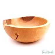 Kézműves Diófa Fonalvezető Tál - Handmade Wooden Yarn Bowl - 04 Kézműves Diófa Fonalvezető Tál - Handmade Wooden Yarn Bowl - 04