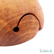 Kézműves Diófa Fonalvezető Tál - Handmade Wooden Yarn Bowl - 17cm - 03 Kézműves Diófa Fonalvezető Tál - Handmade Wooden Yarn Bowl - 17cm - 03