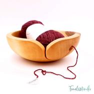 Kézműves Diófa Fonalvezető Tál - Handmade Wooden Yarn Bowl Kézműves Diófa Fonalvezető Tál - Handmade Wooden Yarn Bowl