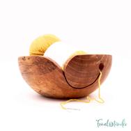 Kézműves Diófa Fonalvezető Tál - Handmade Wooden Yarn Bowl - 04 Kézműves Diófa Fonalvezető Tál - Handmade Wooden Yarn Bowl - 04