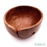 Kézműves Diófa Fonalvezető Tál - Handmade Wooden Yarn Bowl - 14cm - 3 Kézműves Diófa Fonalvezető Tál - Handmade Wooden Yarn Bowl - 14cm - 3