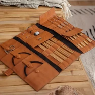 MUUD Lucy needle case - bőr kézimunka neszesszer - kötéshez, horgoláshoz