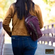 Della Q Mini Messenger Bag Gray - Fonaltartó Válltáska - Világos Szürke - 04