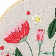 ReStyle Flowers Embroidery Kit - hímzés készlet hímzőkerettel, fonalakkal - 02