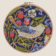 DMC Museum Collection - Strawberry Thief - Morris - cross stitch set - keresztszemes hímző készlet