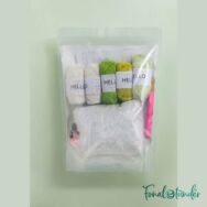 VIVI a szende nyuszi - horgolásminta + fonal csomag - Amigurumi - crochet diy kit - 04