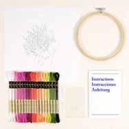 DMC Floral embrace - embroidery kit - virágcsokor - hímző készlet