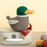 Színpompás Horgolt Madarak - amigurumi  figura horgolós könyv