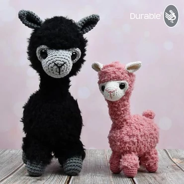 Alpaca Alexia - free amigurumi pattern with Durable Teddy
