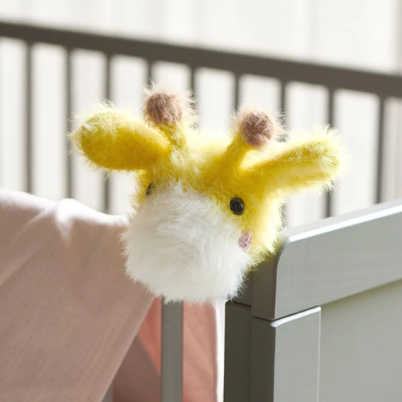 Ricorumi Furry Furry 003 Yellow - faux fur carry-along yarn - sárga szőrös kísérőfonal