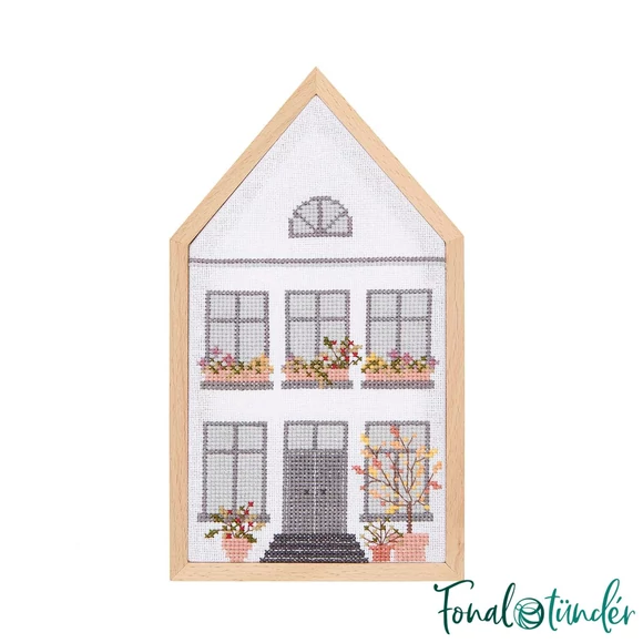 Decorative embroidery frame - House - M size - Ház alalakú hízés díszkeret