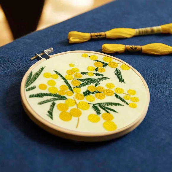 DMC - Mimosas - embroidery kit - Mimóza virágcsokor - hímző készlet