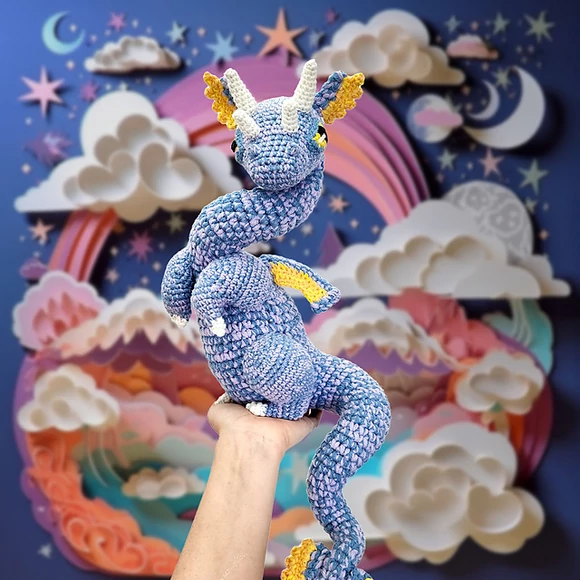 Scheepjes Yarn Magazine 16 Shimmerland - knitting / crochet patterns - kötés és horgolás magazin