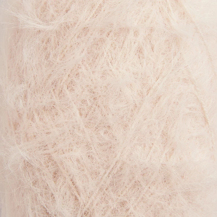 Ricorumi Furry Furry 013 Nude - faux fur carry-along yarn - rózsaszín szőrös kísérőfonal