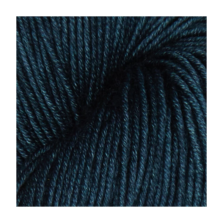 Symfonie Viva 1018 Midnight Blue  - merino wool yarn - sötétkék gyapjú fonal - 02