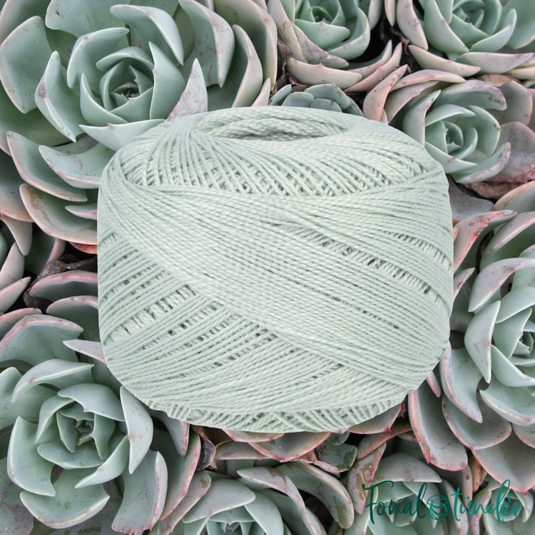 Scheepjes Candy Floss 402 Silver Green - ezüstszürke hímzőfonal