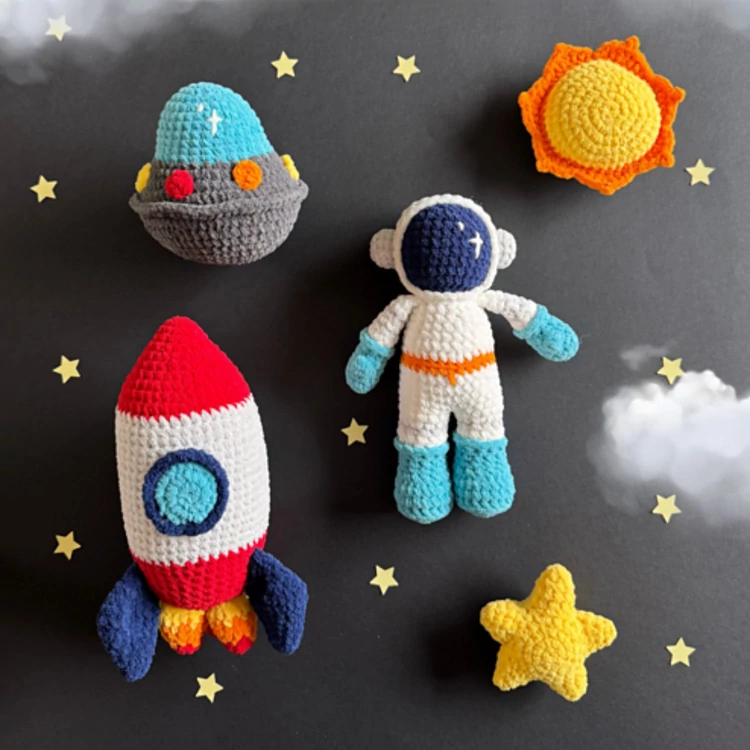 Scheepjes Little Darlin Space Pals Yarn Pack - 8 gombolyag fonal  - 8 balls of yarn