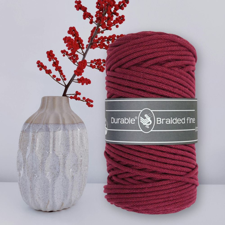 Durable Braided Fine 222 Bordeaux - bordó zsinórfonal Durable Braided Fine 222 Bordeaux - bordó zsinórfonal