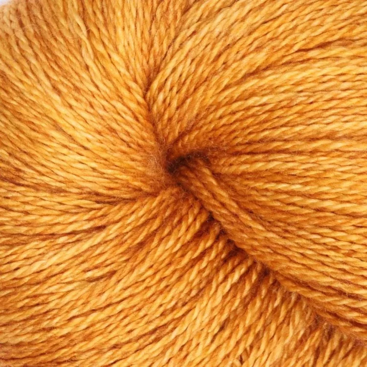Symfonie Diva 6008 Deep Amber - gyapjú-selyem csipkefonal - mwrino-silk lace yarn