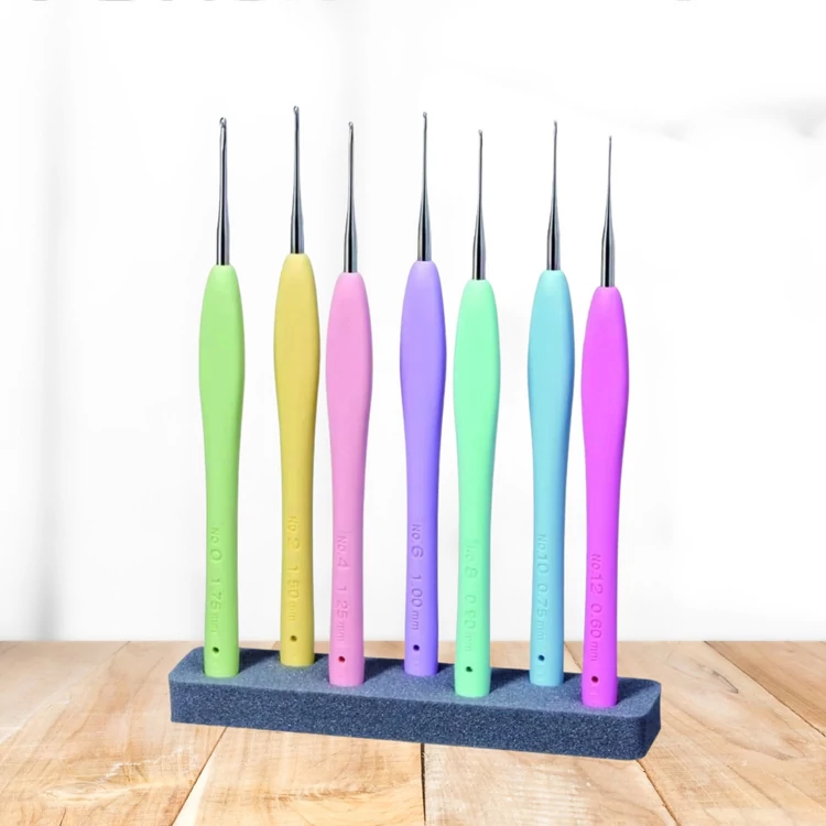 Clover Amour Crochet hook set - horgolótű készlet - 0.6-1.75 mm