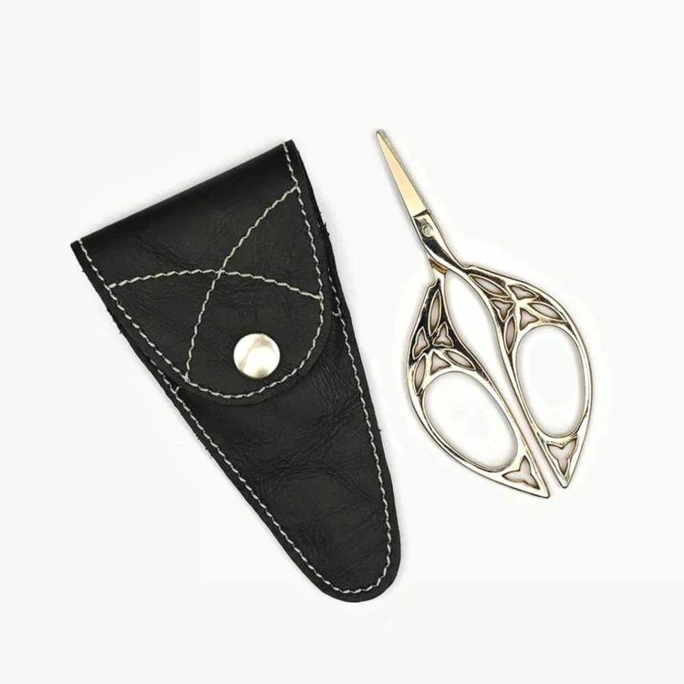 Lantern Moon - golden scissor in leather case - arany kézimunka olló bőr tokban - 03