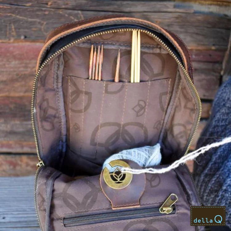 Della Q Mini Messenger Bag - Light Pink - Fonaltartó Válltáska - Világos Rózsaszín