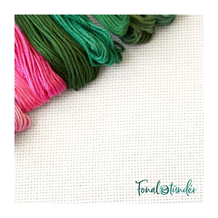 Aida 14 count Fabric Off White - aida hímzővászon keresztszemes hímzéshez - 40x40cm