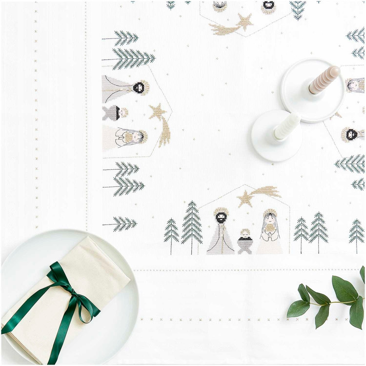Rico Asztalterítő - Fehér - hímezhető betéttel - 90x90cm Rico Asztalterítő - Fehér - hímezhető betéttel - 90x90cm