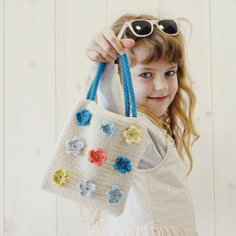 Girl Flower Garden Bag - crochet pattern - Virágoskert kistáska - horgolásminta