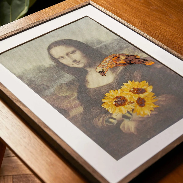 DMC Mona Lisa - virágokkal - hímzés csomag