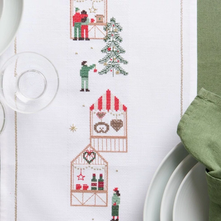 Rico Christmas Runner - Karácsonyi Vásár- keresztszemes terítő hímzés csomag