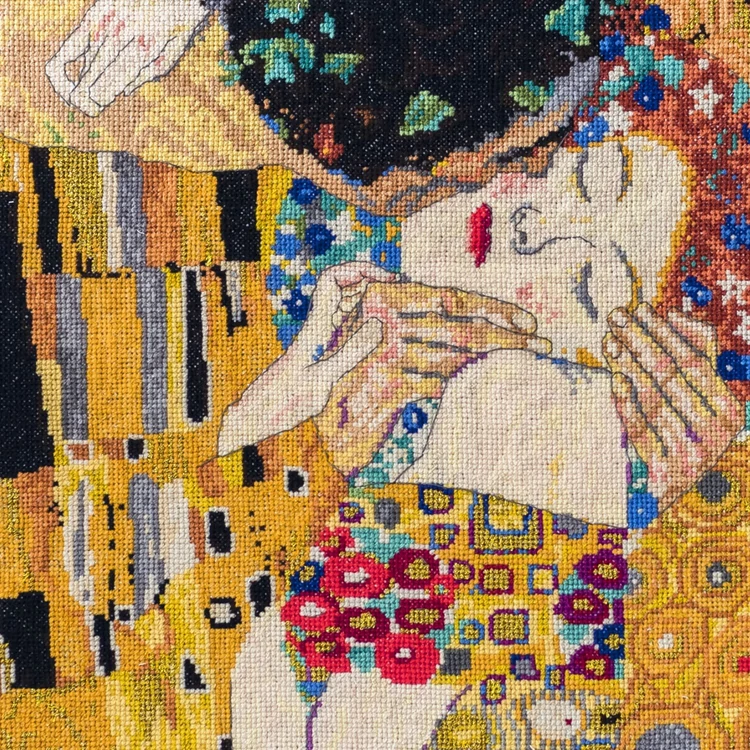 DMC Museum Collection - The Kiss - cross stitch set - keresztszemes hímző készlet