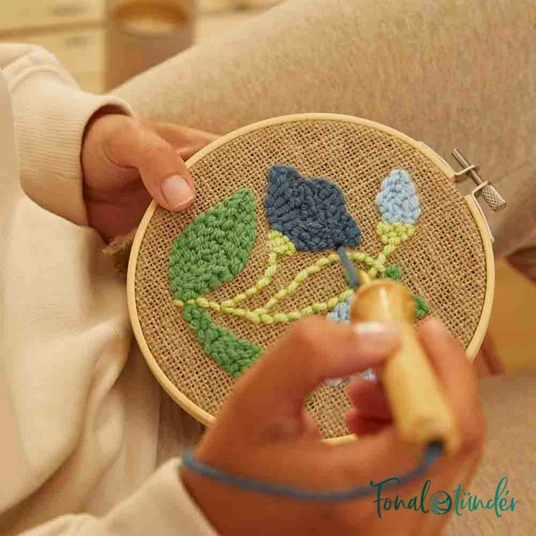 DMC Bellflower - Punch Needle Kit - Harangvirág  - hímzés készlet hímzőtollal