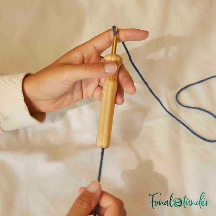 DMC Bellflower - Punch Needle Kit - Harangvirág  - hímzés készlet hímzőtollal - 04