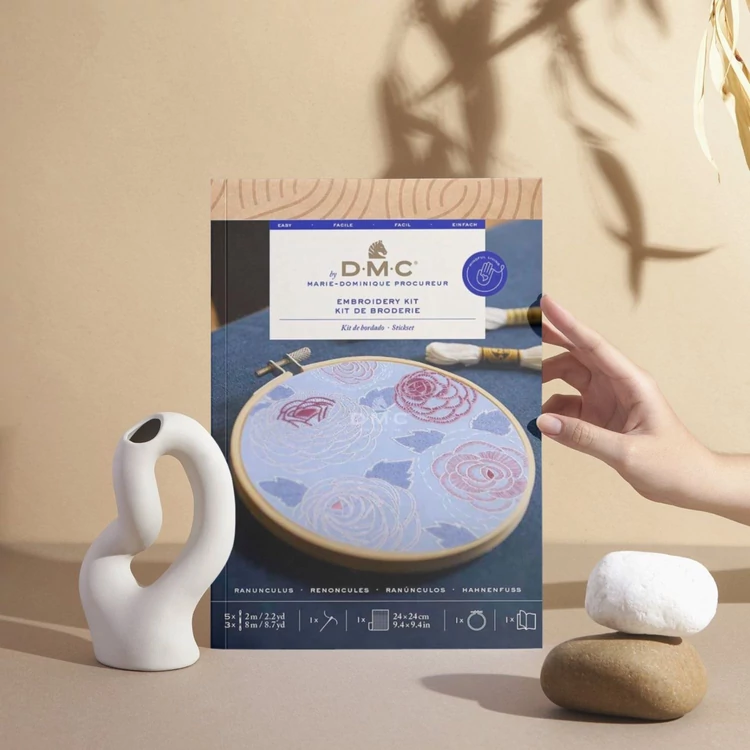 DMC - Ranunculus - embroidery kit - Boglárka virágcsokor - hímző készlet
