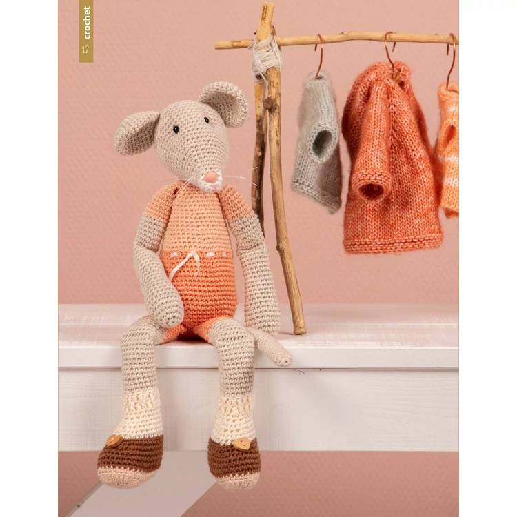 Scheepjes Rabbit, Deer and Mouse - 17 crochet / knitting patterns