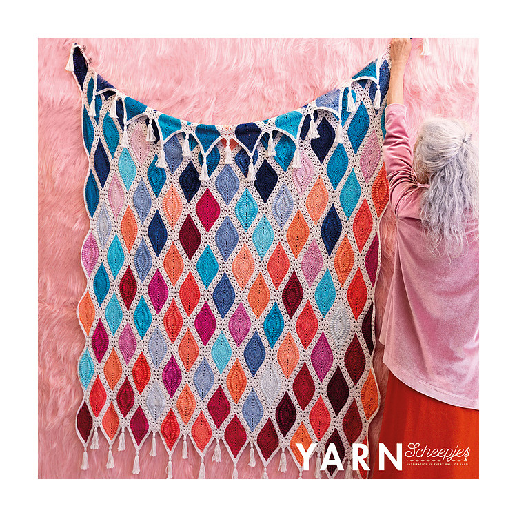 Scheepjes YARN Bookazine Nr.16 - Shimmerland