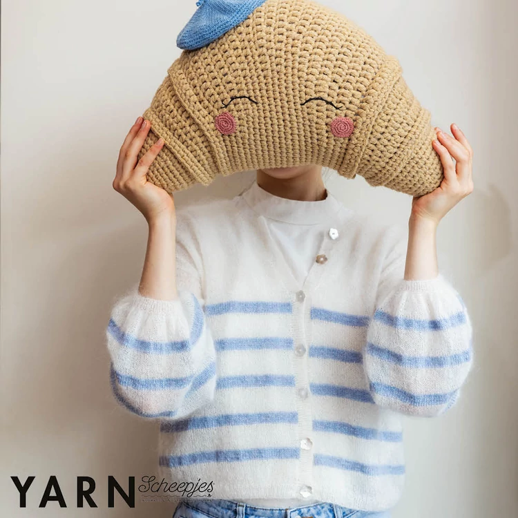 Scheepjes Yarn Magazine 17 Patisserie - knitting / crochet patterns - kötés és horgolás magazin