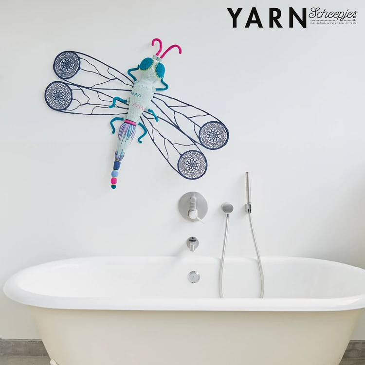 Scheepjes Yarn Magazine 15 - Metamorphosis - knitting / crochet patterns - kötés és horgolás magazin