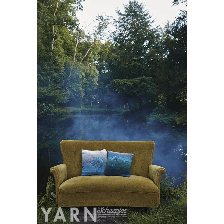 Scheepjes Yarn Magazine 2 - Midnight Garden - knitting / crochet patterns - kötés és horgolás magazin - 9