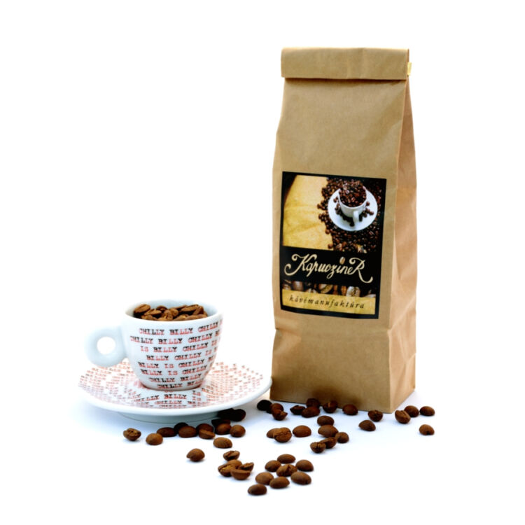 Brazil Santos - frissen pörkölt arabica kávé - fresh roasted arabica coffee